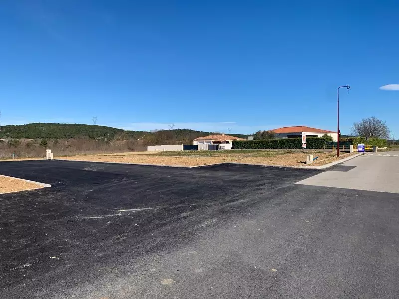 Terrain à bâtir, 287 m² - Collias (30210)