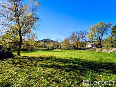 Terrain à bâtir, 2 247 m²