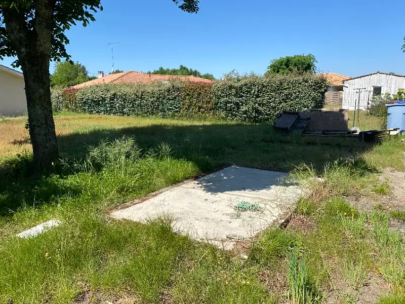 Terrain à bâtir, 325 m² - Biganos (33380)