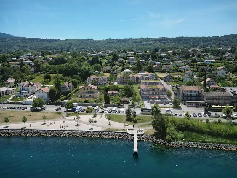 L'ECHO DU LAC - Neuvecelle (74500)