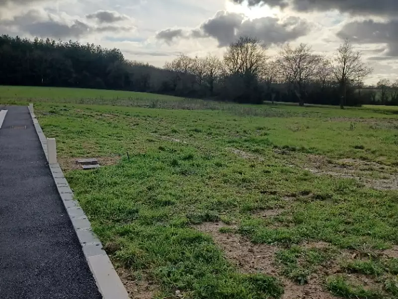 Terrain à bâtir, 600 m² - Falleron (85670)