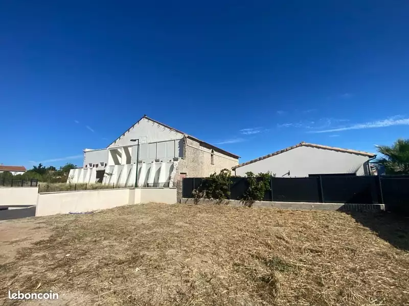 Terrain à bâtir, 190 m² - Paulhan (34230)