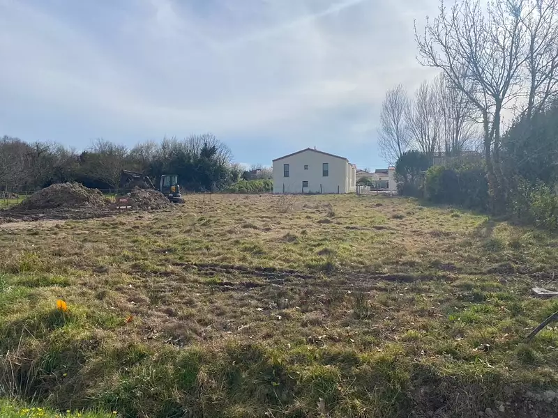 Maison neuve, 80 m² - Saint-Yzan-de-Soudiac (33920)