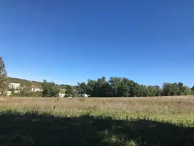 Terrain à bâtir, 685 m²