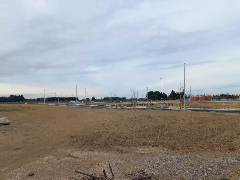 Terrain à bâtir, 384 m² - Péret (34800)