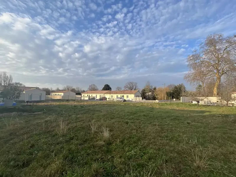 Terrain à bâtir, 429 m² - Vayres (33870)