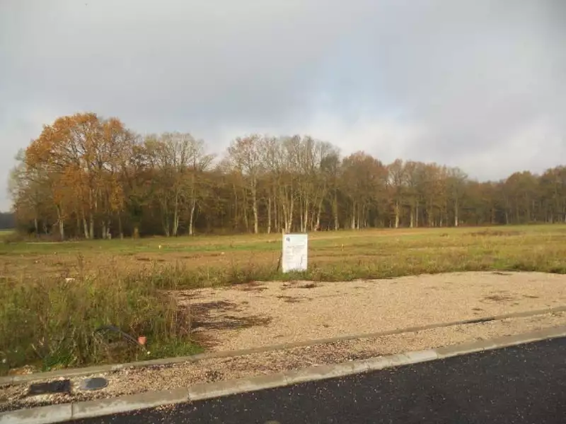 Terrain à bâtir, 312 m² - Fontenay-Trésigny (77610)