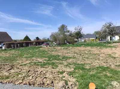 Terrain à bâtir, 672 m²