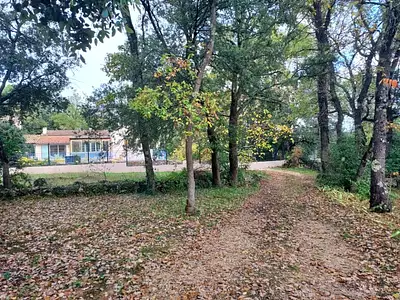 Terrain à bâtir, 1 000 m²