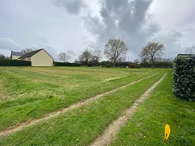 Terrain à bâtir, 820 m²