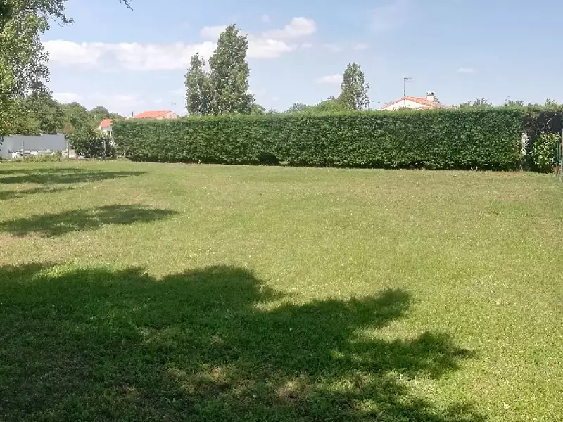 Terrain à bâtir, 1 100 m² - Loire-les-Marais (17870)
