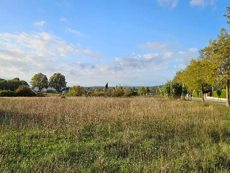 Terrain à bâtir, 302 m² - Villelaure (84530)