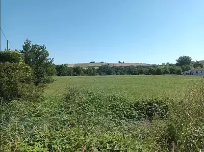 Terrain à bâtir, 840 m²