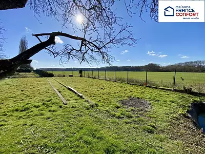 Terrain à bâtir, 1 077 m²