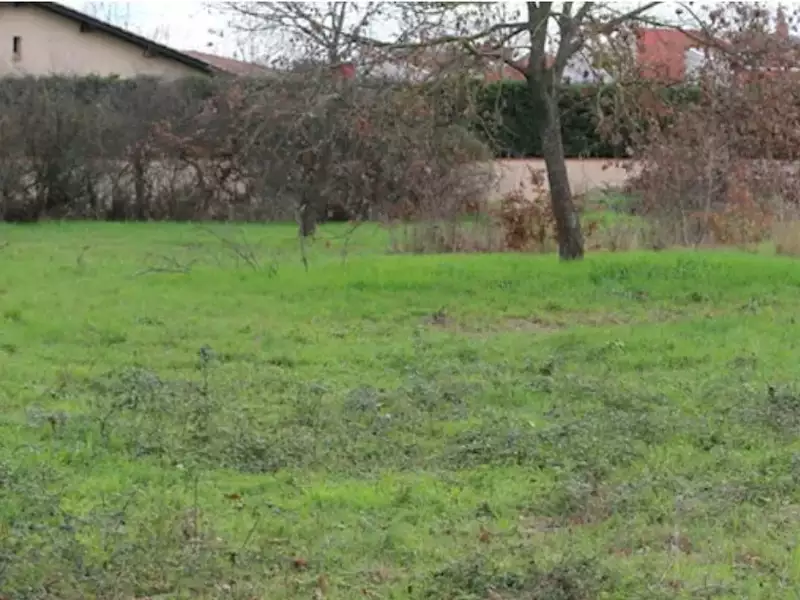 Terrain à bâtir, 678 m² - Cugnaux (31270)