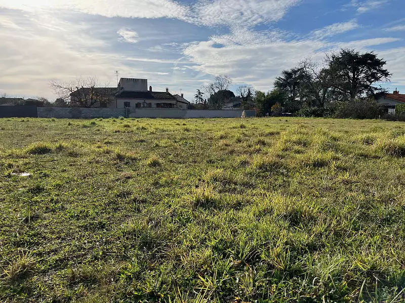 Terrain à bâtir, 350 m² - Albi (81000)