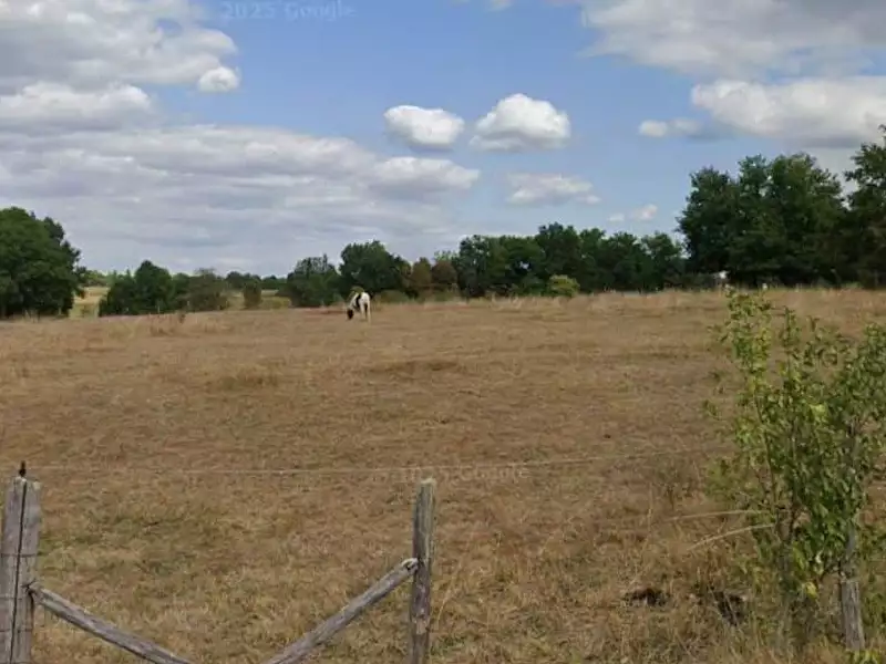 Terrain à bâtir, 1 700 m² - Thiviers (24800)