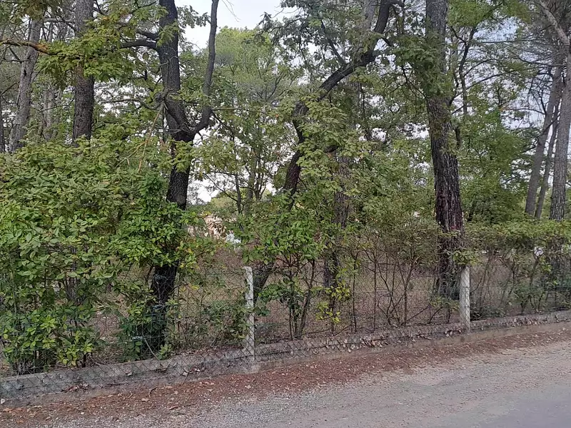 Terrain à bâtir, 983 m² - Gréasque (13850)