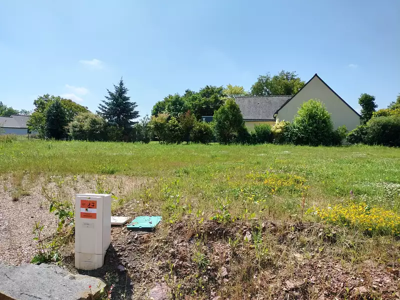 Terrain à bâtir, 175 m² - Sens-de-Bretagne (35490)