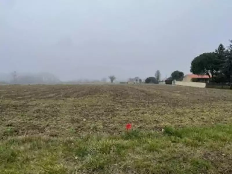 Terrain à bâtir, 1 100 m² - Bonneuil-Matours (86210)