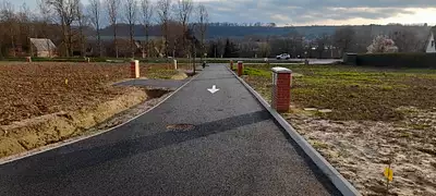 Terrain à bâtir, 596 m²