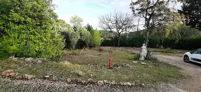 Terrain à bâtir, 467 m²