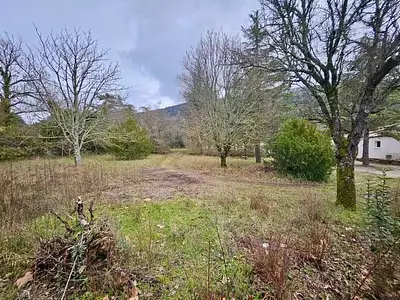 Terrain à bâtir, 1 072 m²