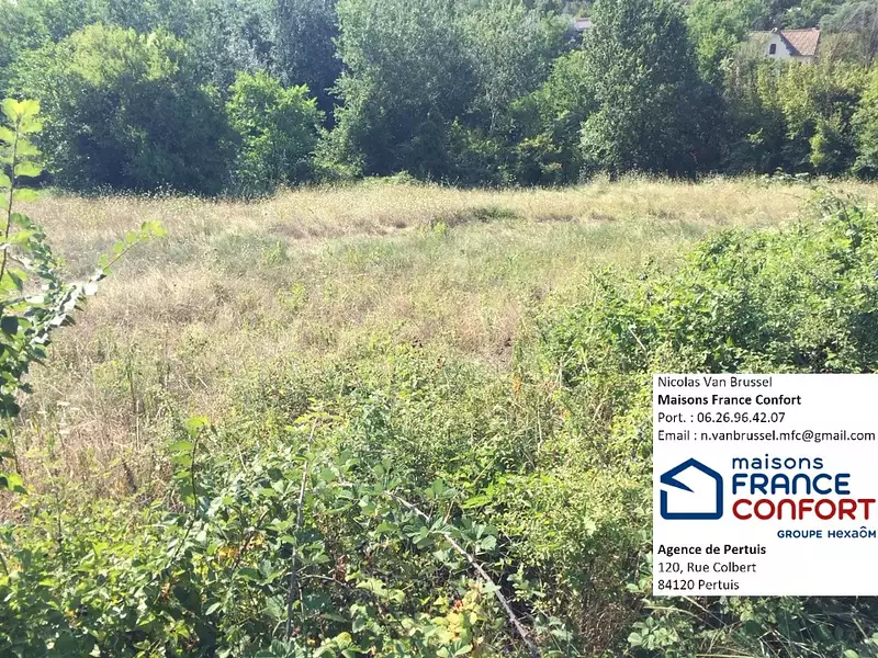 Terrain à bâtir, 260 m² - Manosque (04100)