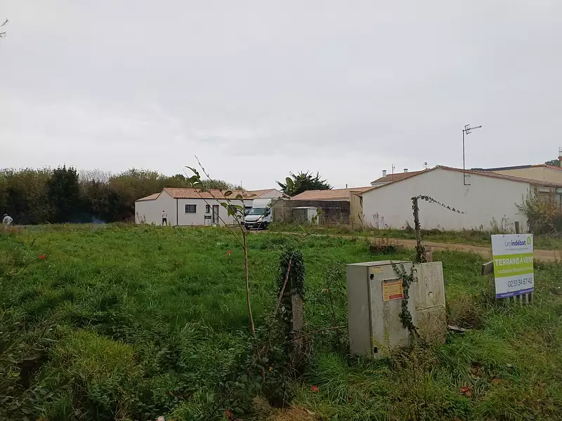 Terrain à bâtir, 515 m² - Dompierre-sur-Yon (85170)