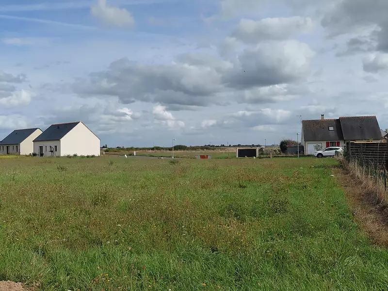 Terrain à bâtir, 418 m² - Druye (37190)