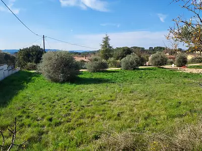 Terrain à bâtir, 691 m²