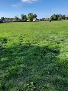 Terrain à bâtir, 1 100 m²