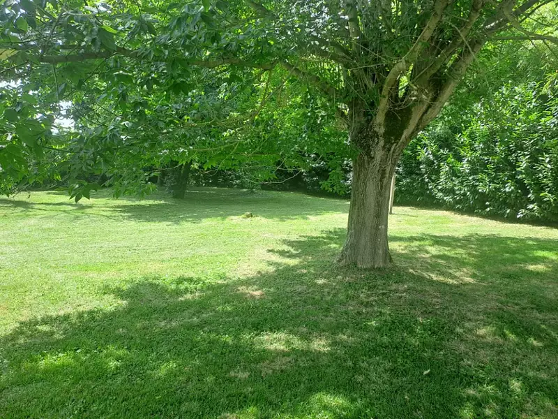 Terrain à bâtir, 900 m² - Artigues-près-Bordeaux (33370)