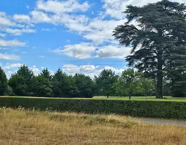 Terrain à bâtir, 640 m²