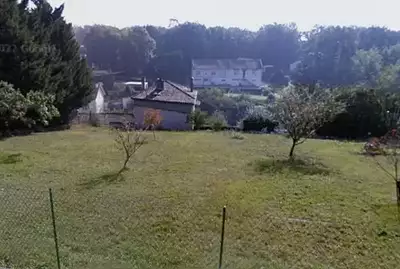 Terrain à bâtir, 897 m²