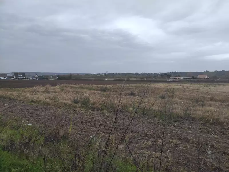 Terrain à bâtir, 703 m² - Criquebeuf-sur-Seine (27340)