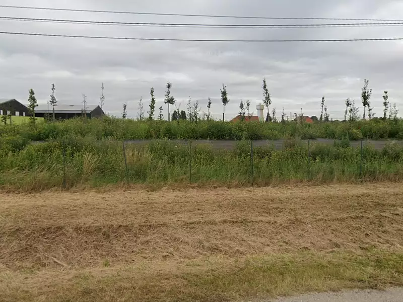 Terrain à bâtir, 350 m² - Baule (45130)