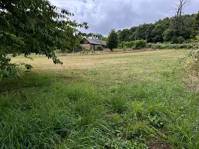 Terrain à bâtir, 1 894 m²