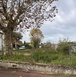 Terrain à bâtir, 700 m²