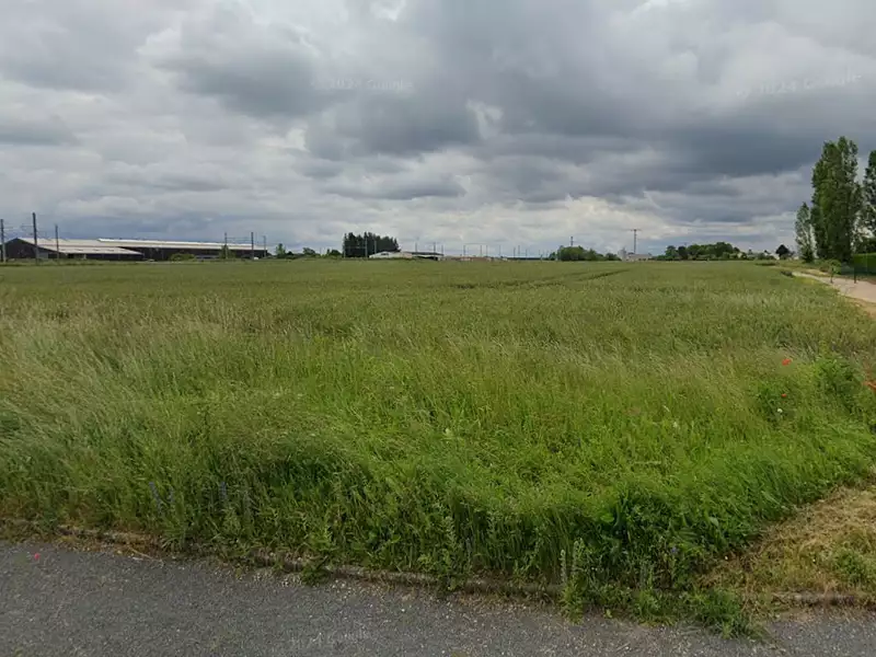 Terrain à bâtir, 356 m² - Baule (45130)