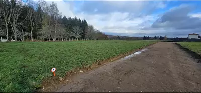 Terrain à bâtir, 880 m²