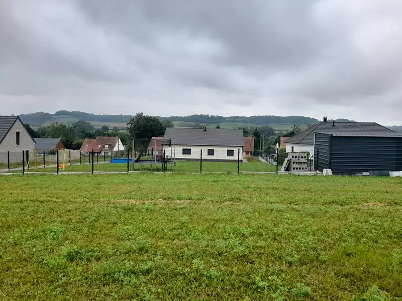 Terrain à bâtir, 3 291 m² - Douvrend (76630)