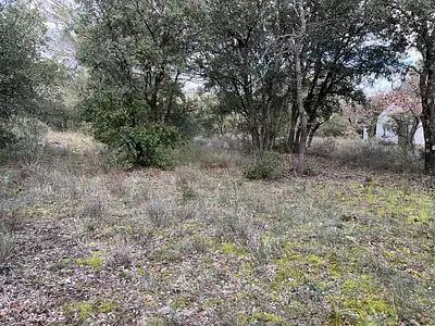 Terrain à bâtir, 750 m²