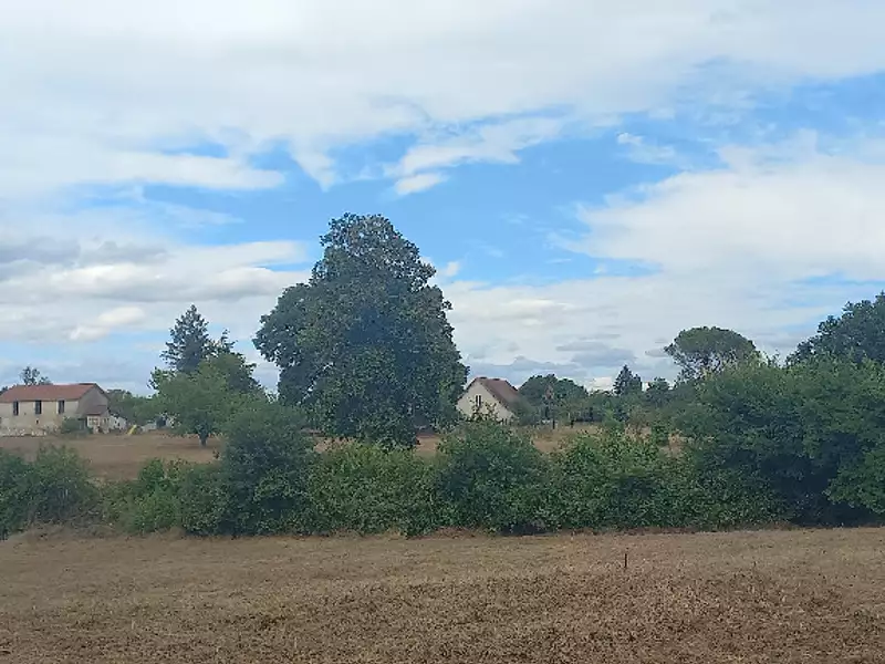 Terrain à bâtir, 1 327 m² - Montpon-Ménestérol (24700)