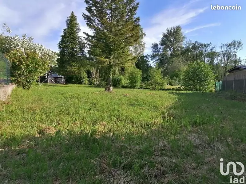 Terrain à bâtir, 315 m² - Bruyères-le-Châtel (91680)