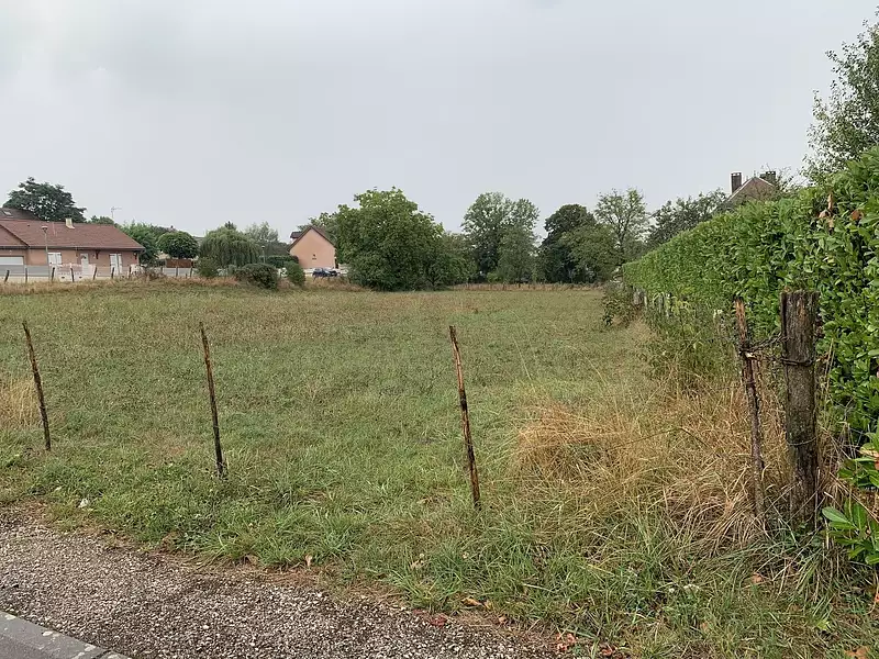 Terrain à bâtir, 1 000 m² - Beaujeu-Saint-Vallier-Pierrejux-et-Quitteur (70100)
