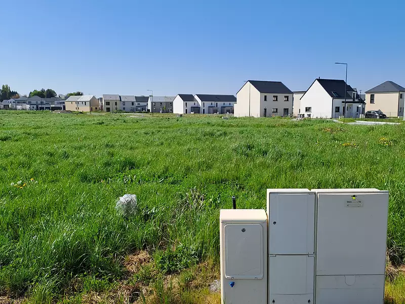 Terrain à bâtir, 423 m² - L'Hermitage (35590)