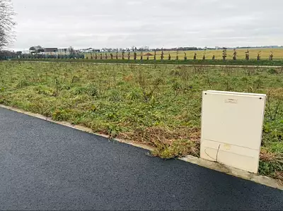 Terrain à bâtir, 615 m²