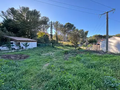 Terrain à bâtir, 741 m²