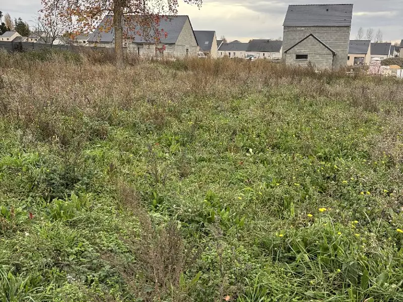 Terrain à bâtir, 434 m² - Corné (49630)